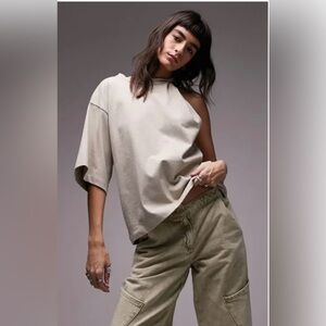 TOPSHOP Oversize Twist Neck Asymmetric‎ T-Shirt - Stone Brown Women’s Medium